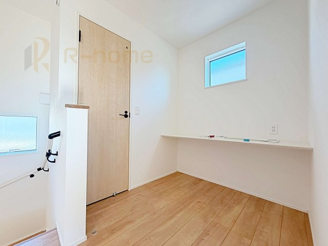 取手市井野第1期　新築戸建て　2号棟の内装|2階に使い勝手の良いカウンター付き！