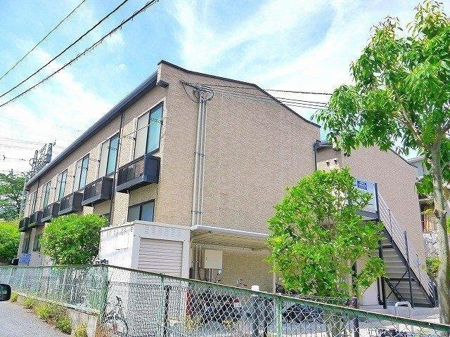 レオパレスＩＲＩＳＣＯＵＲＴの外観|きれいな外観です