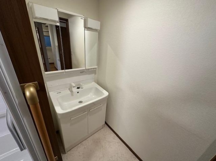 ＵＳビル塩町の洗面所