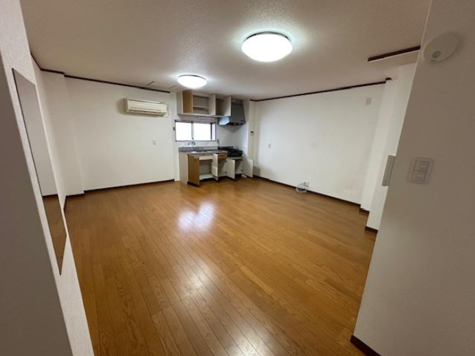 ＵＳビル塩町の居間・リビング