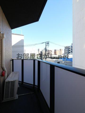 RYOGOKU STATION RESIDENCEのバルコニー|物件の内装です