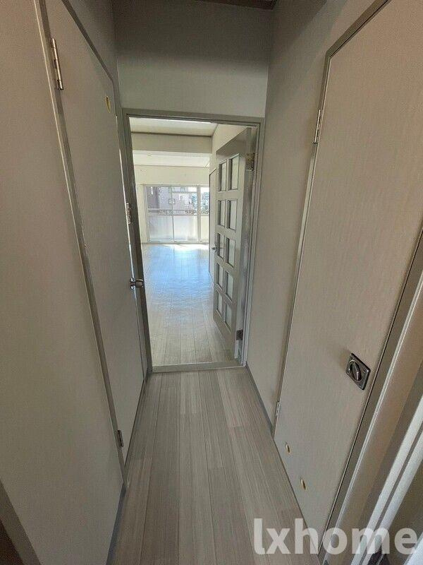 メゾントゥルースのエントランス|毎日通るエントランスはこのようになっています