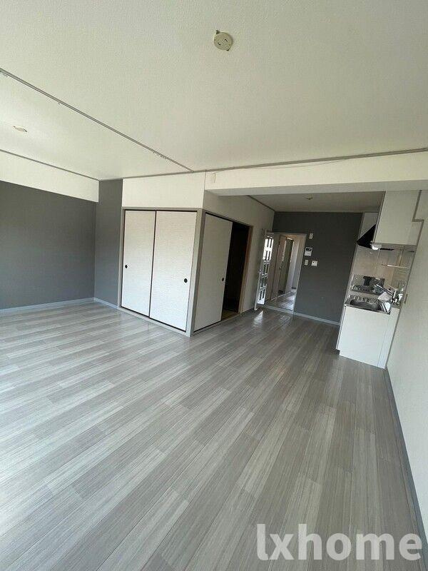 メゾントゥルースの居間・リビング|おしゃれなリビングです