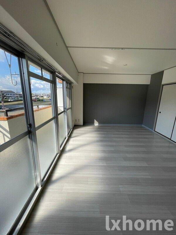 メゾントゥルースの居間・リビング|ゆったりとしたリビングです