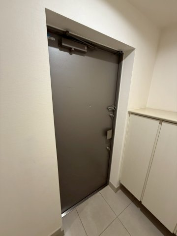 【玄関】 | クロスレジデンス大阪新町