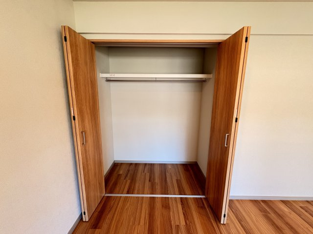 五色山パークハイツの収納