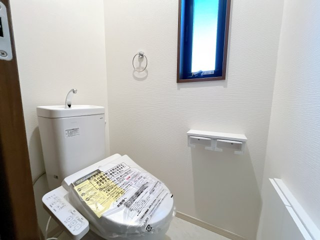 熊谷市上之 　新築戸建　全２棟のトイレ
