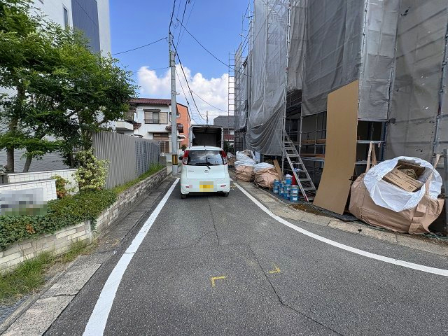 【その他】 | 春日市春日原北町5丁目1期　2号棟（全2棟）【仲介手数料無料・0円】 | 現地写真。前面道路です。