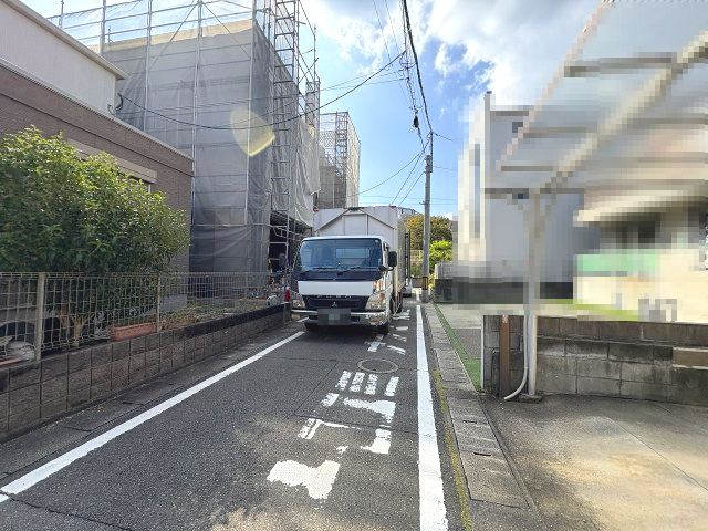 【その他】 | 春日市春日原北町5丁目1期　2号棟（全2棟）【仲介手数料無料・0円】 | 現地写真。前面道路です。