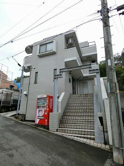 【その他共用部分】 | クリオ妙蓮寺参番館 | 外観です