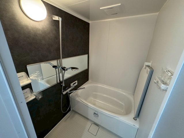 サンロイヤル池田の浴室