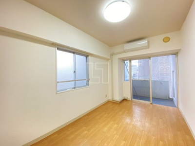 【居間・リビング】 | プレジール靭公園 | プレジール靭公園　洋室