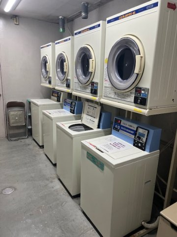 ホーユウパレス吉野町のその他共用部分|ホーユウパレス吉野町　コインランドリー室