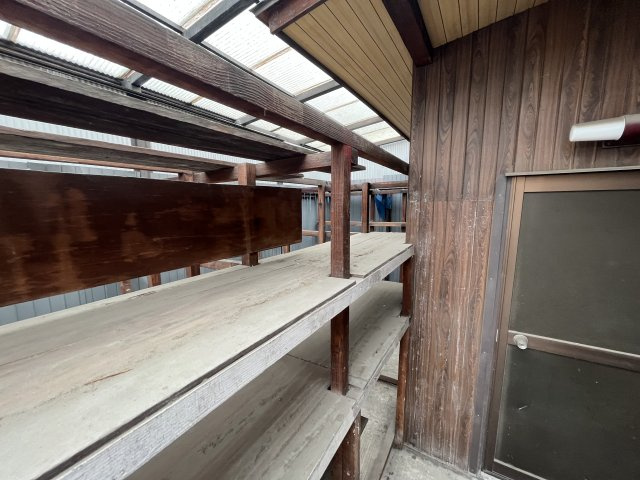 楠３丁目９０８、９１０店舗・倉庫の内装