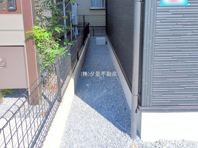 《仲介手数料無料》上尾市二ツ宮889(3号棟)新築一戸建てブルーミングガーデン