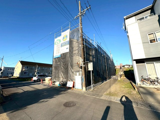 静岡市葵区新伝馬３期　新築戸建　全３棟　C号棟の前面道路含む現地写真|2025/10/28撮影