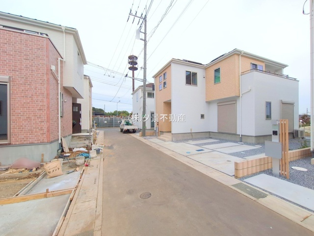 《仲介手数料無料》上尾市大字瓦葺671-9(13期1号棟)新築一戸建てグラファーレ