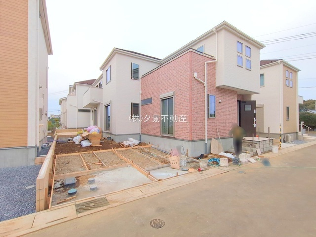 《仲介手数料無料》上尾市大字瓦葺671-9新築一戸建てグラファーレ