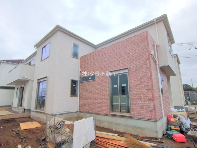 《仲介手数料無料》上尾市大字瓦葺671-9新築一戸建てグラファーレ