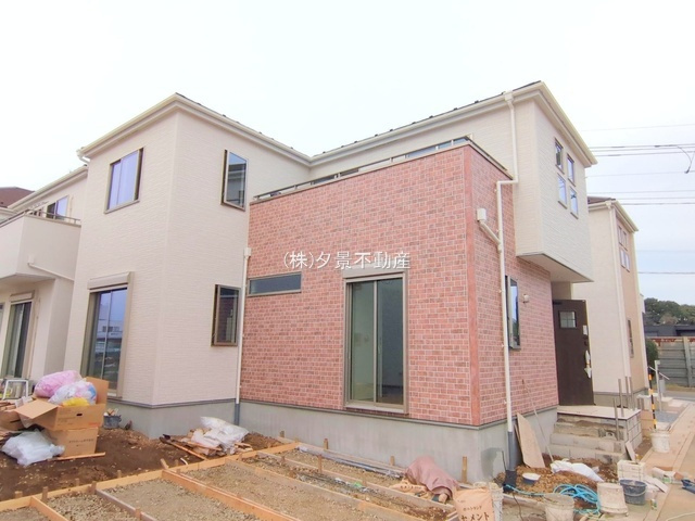 《仲介手数料無料》上尾市大字瓦葺671-9新築一戸建てグラファーレ