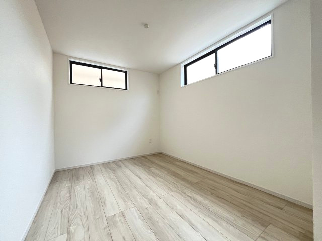 【子供部屋】 | 福岡市西区小戸3丁目6期　1号棟（全3棟）【仲介手数料無料・0円】 | 施工例。施工例は完成時と異なる場合があります。