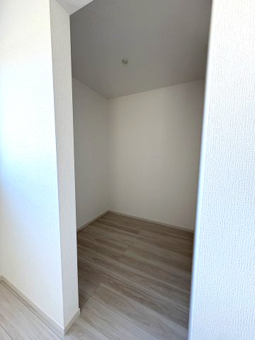 【収納】 | 福岡市西区小戸3丁目6期　2号棟（全3棟）【仲介手数料無料・0円】 | 現地写真。