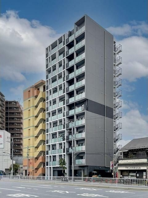 ＢＬＡＵ三ノ輪