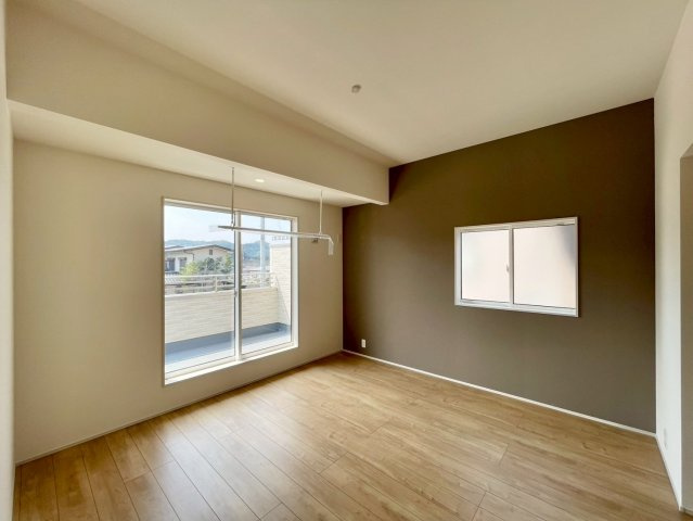【洋室】 | 高崎市下佐野町　2号棟