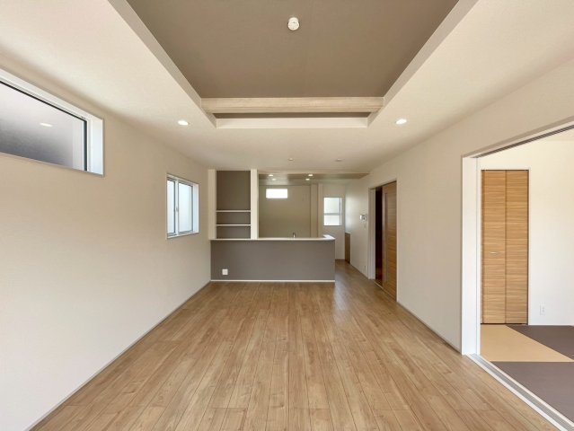 【居間・リビング】 | 高崎市下佐野町　2号棟