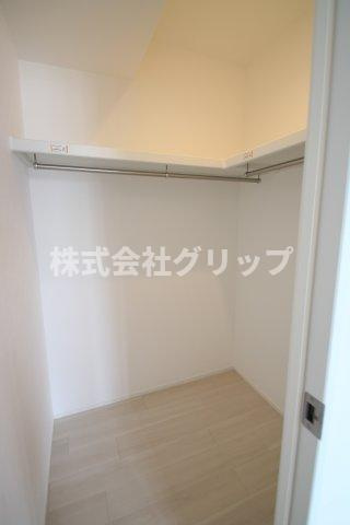 ドゥーエ横浜駅前の収納