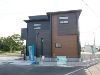 【外観】 | 東側より建物を撮影