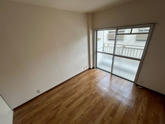 ハイム六甲の居間・リビング