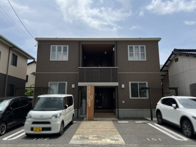 シャーメゾン クレスタの外観