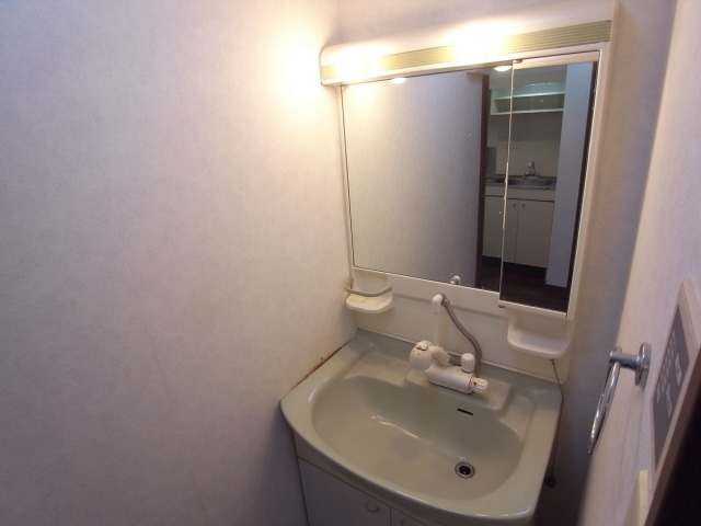 ドール魚崎の洗面所