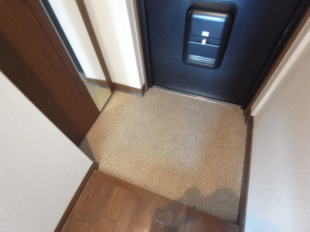 ドール魚崎の玄関