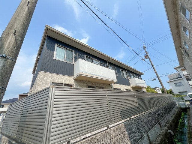 シャーメゾン・ル・プレ B棟の外観