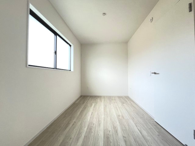 【子供部屋】 | 春日市塚原台2丁目1期　1号棟（全1棟）【仲介手数料無料・0円】 | 現地写真。