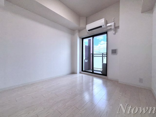 【居間・リビング】 | S-RESIDENCE名駅North | ゆったりとしたリビングです