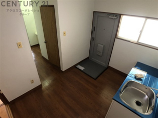 トヨタビルの居間