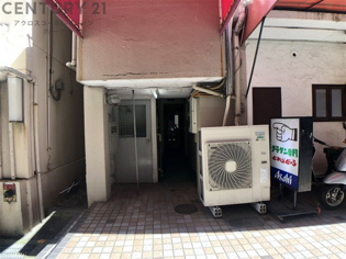 トヨタビルのエントランス