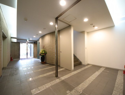 【エントランス】 | 神戸パークサイドビル