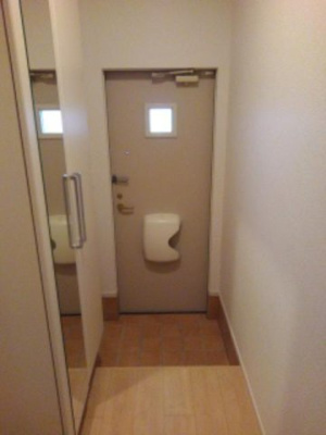 【玄関】 | ヴィラ・プロヴァンスＢ