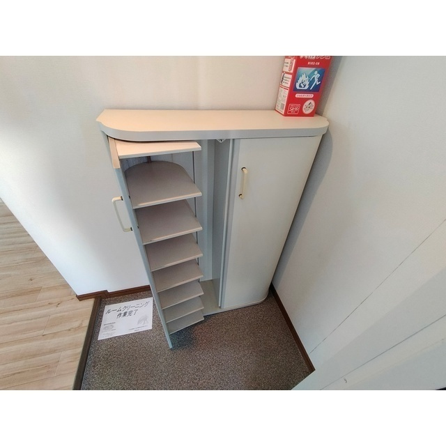 コーポ99の玄関