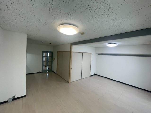 日商岩井栄ハイツ|名古屋市の賃貸ならMy賃貸の居間・リビング|日商岩井栄ハイツ