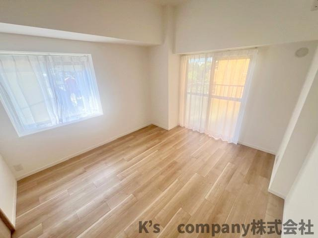 ●茅ヶ崎市今宿　ダイアパレス・エクシード茅ヶ崎の寝室|洋室6.5帖◇主寝室におすすめです◇