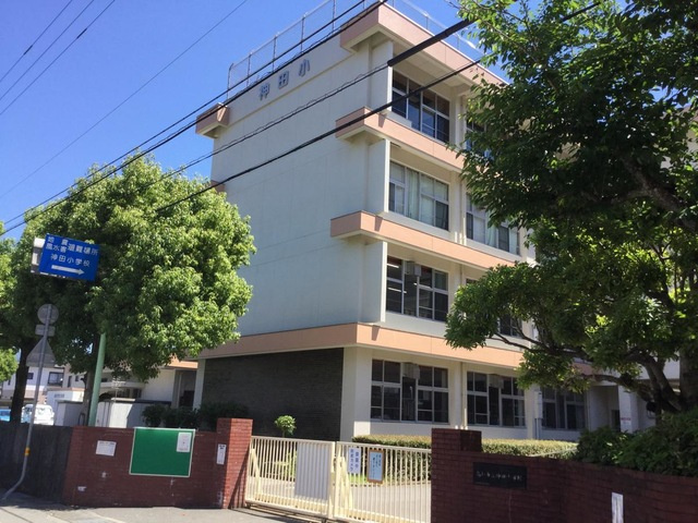 ネオ・クレストⅠの周辺|神田小学校 0.3km