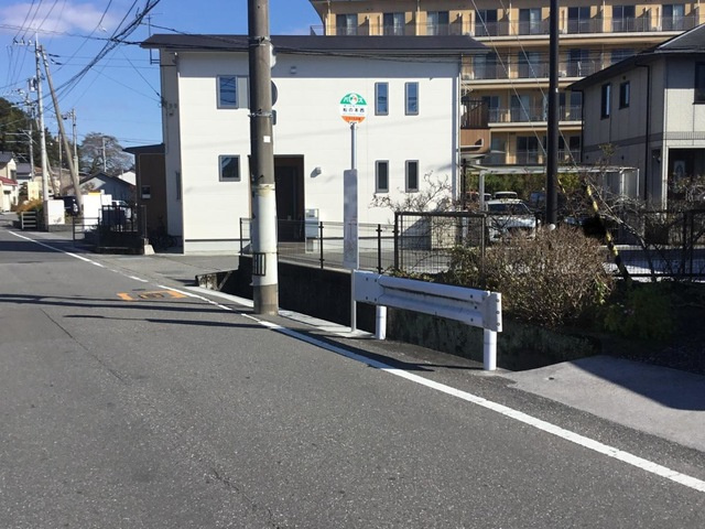 ネオ・クレストⅠの周辺|「松の本西」バス停留所 0.1km