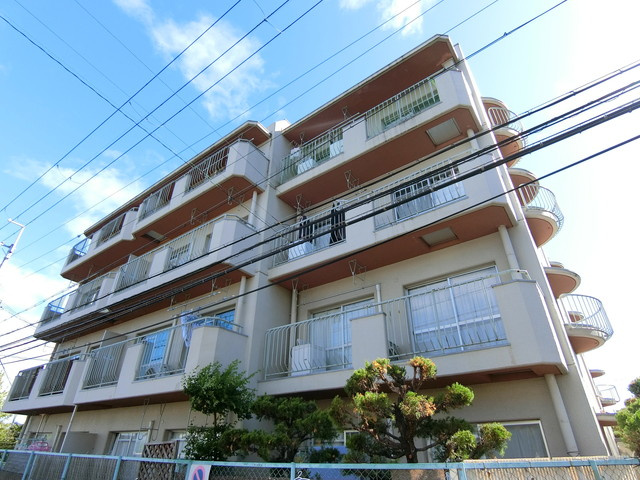 中ノ山ハイツのその他|北東側の外観です。