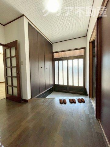 【玄関】 | 足利市山川町　中古住宅