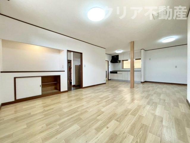 【居間・リビング】 | 足利市山川町　中古住宅